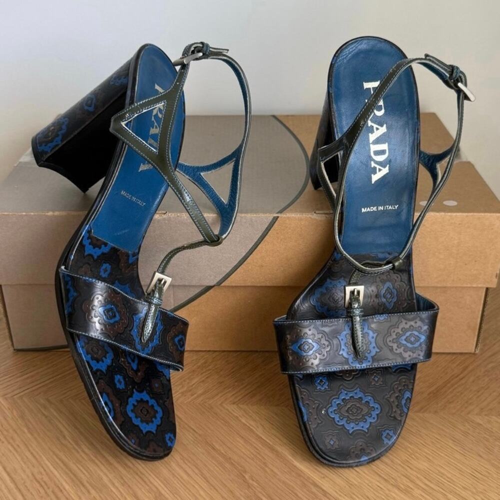 RARE Vintage Prada Blue Floral Chunky Women Heels - SZ 39 1/2 / US 9.5 - Picture 1 of 14
